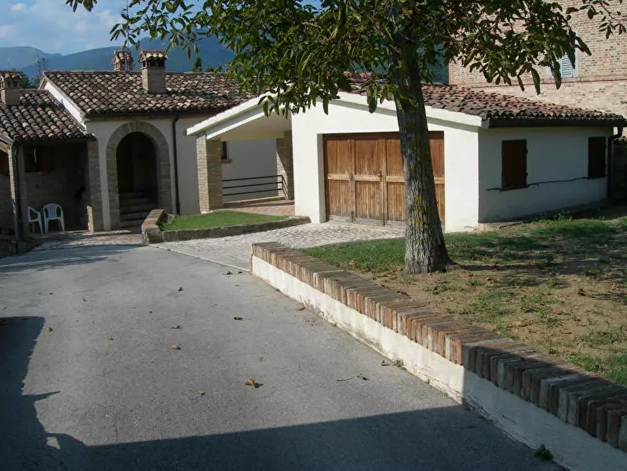 Immagine 1 di Casa indipendente in vendita  in san ginesio a San Ginesio
