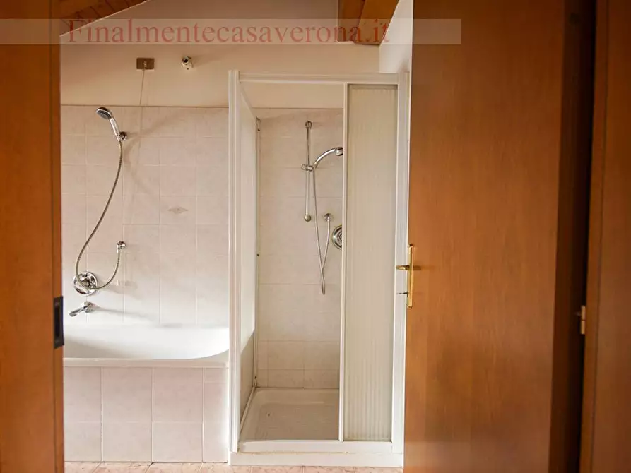 Immagine 27 di Appartamento in vendita  in Via Cesare Battisti a Comano Terme