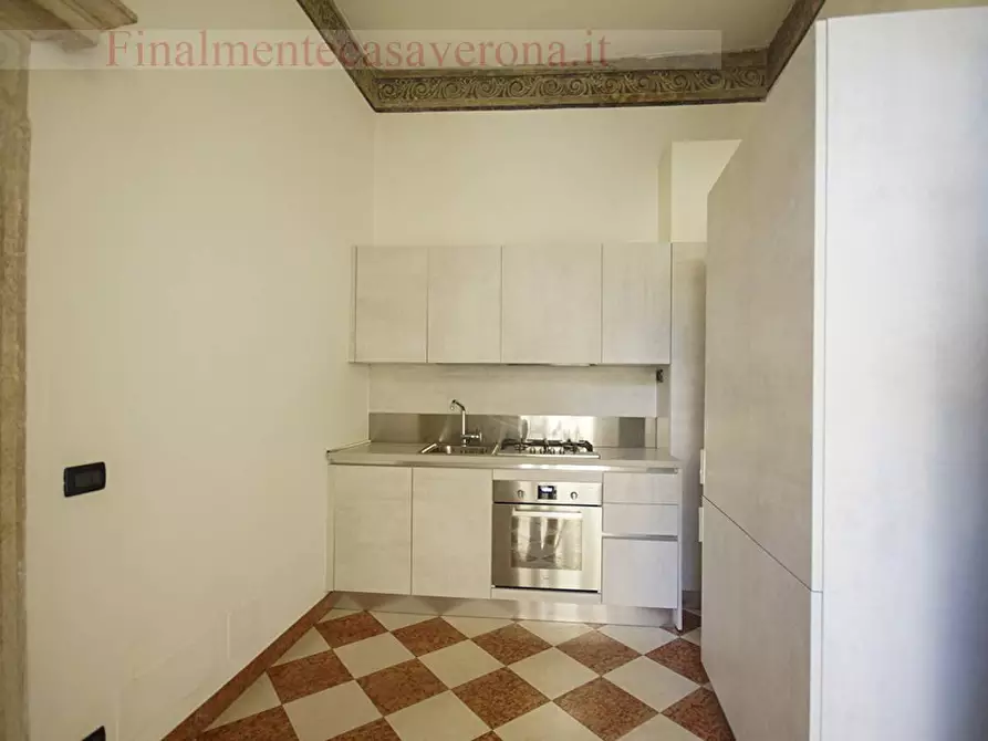 Immagine 1 di Appartamento in affitto  in Via Carlo Cattaneo a Verona