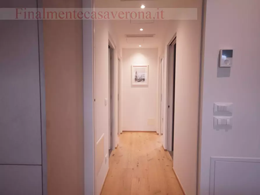 Immagine 17 di Appartamento in affitto  in Via Secolo a Peschiera Del Garda