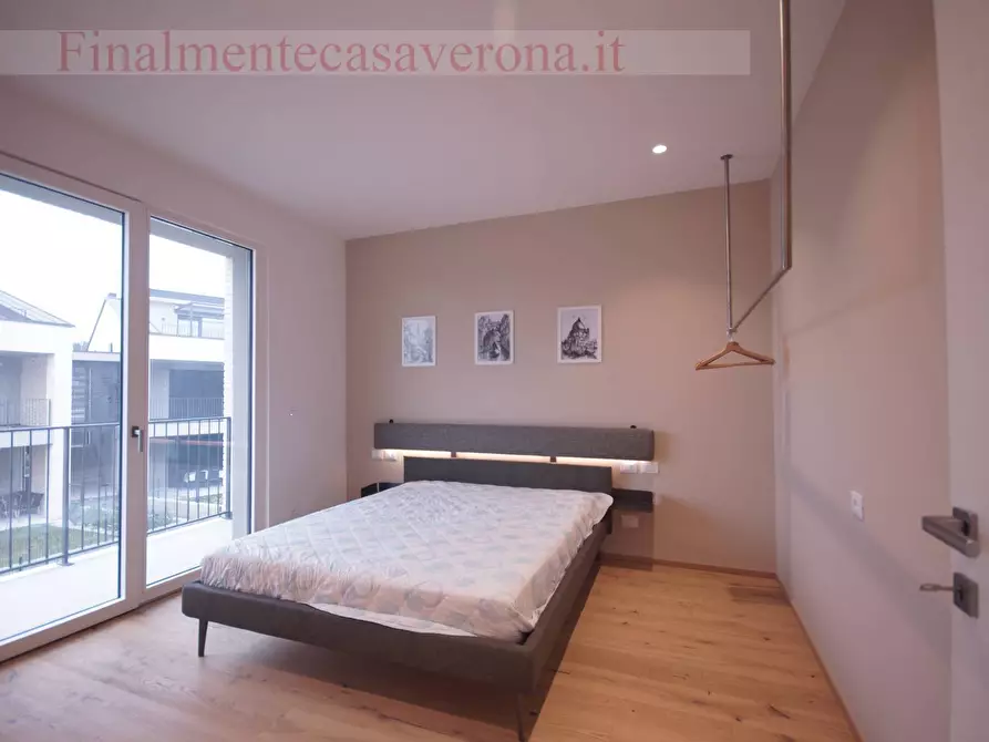 Immagine 21 di Appartamento in affitto  in Via Secolo a Peschiera Del Garda