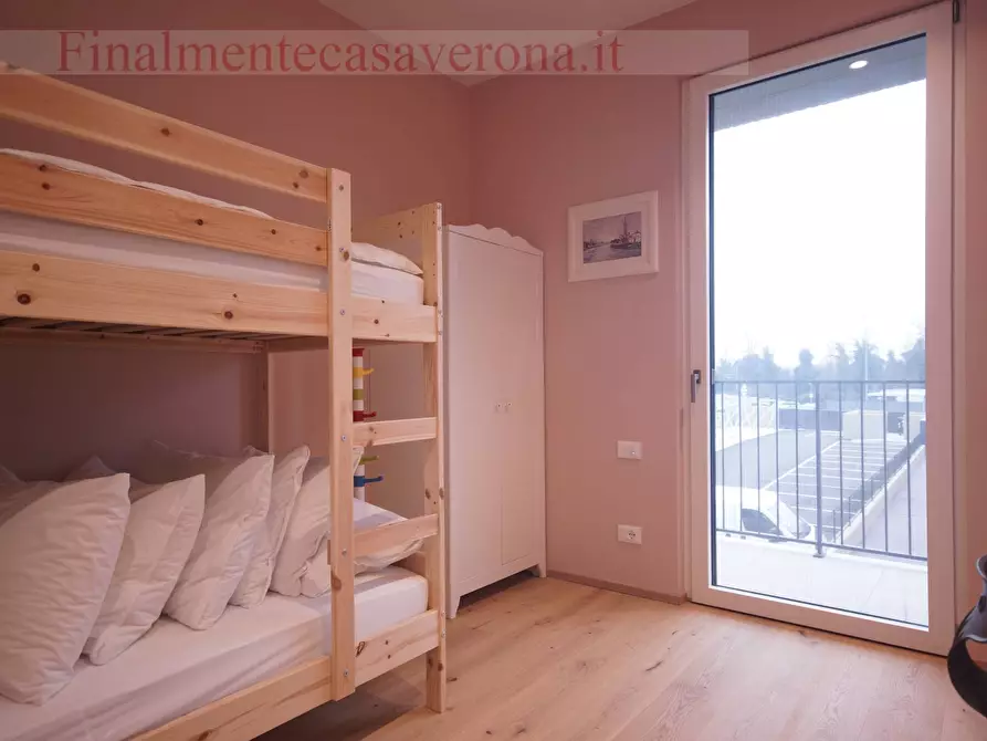 Immagine 26 di Appartamento in affitto  in Via Secolo a Peschiera Del Garda