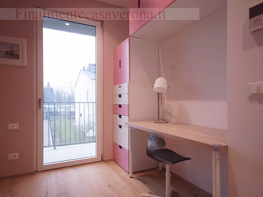 Immagine 27 di Appartamento in affitto  in Via Secolo a Peschiera Del Garda