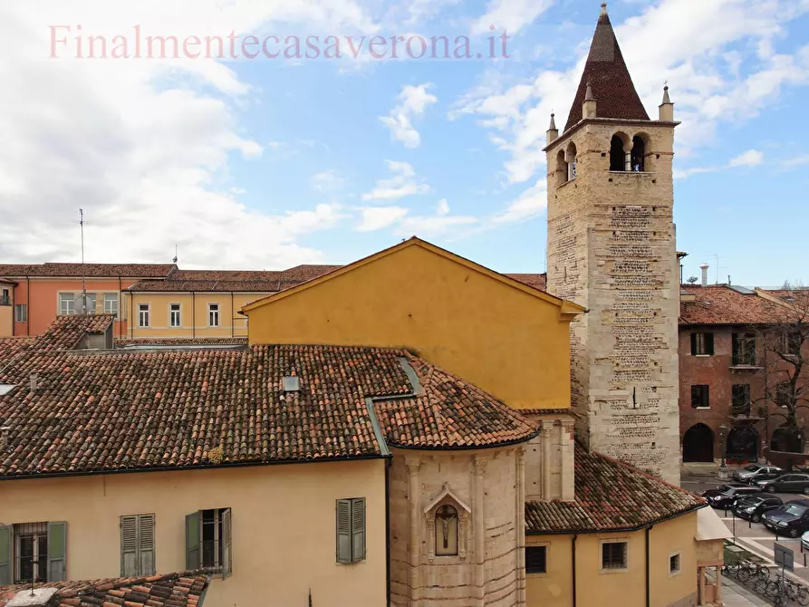 Immagine 20 di Appartamento in affitto  in Vicolo Dietro Santi Apostoli a Verona