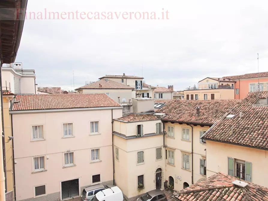 Immagine 23 di Appartamento in affitto  in Vicolo Dietro Santi Apostoli a Verona