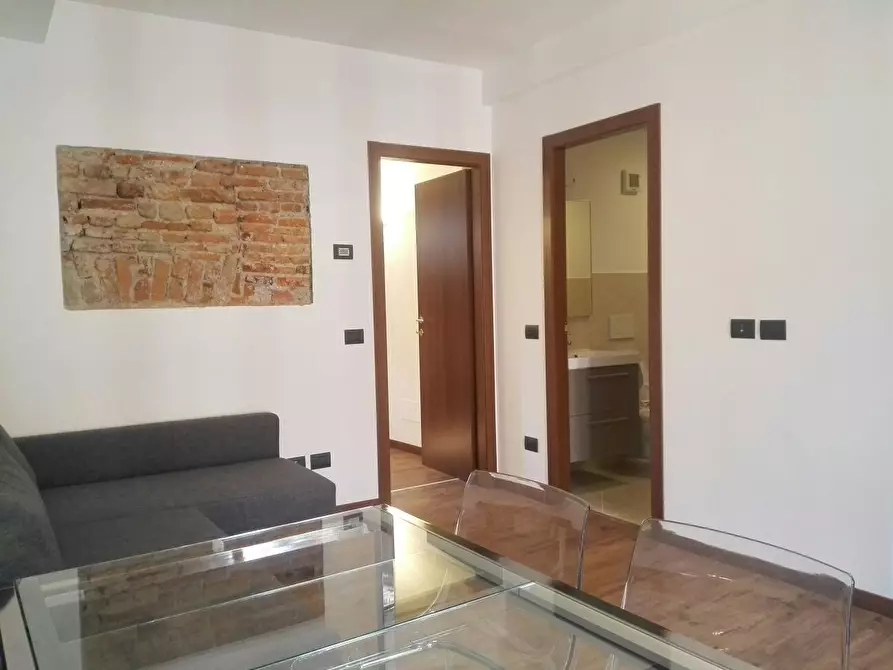 Immagine 8 di Appartamento in affitto  in Via Brera a Milano