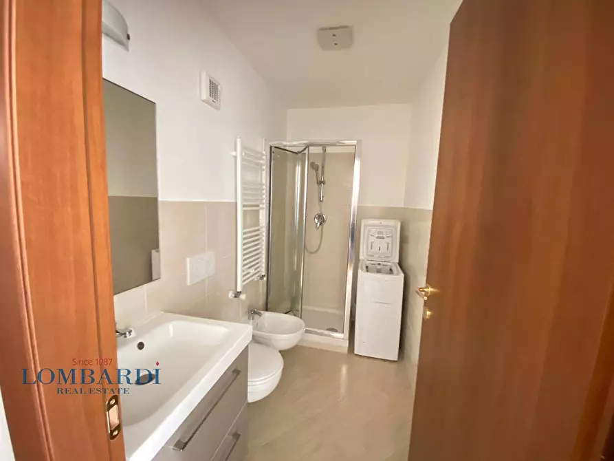 Immagine 12 di Appartamento in affitto  in Via Brera a Milano