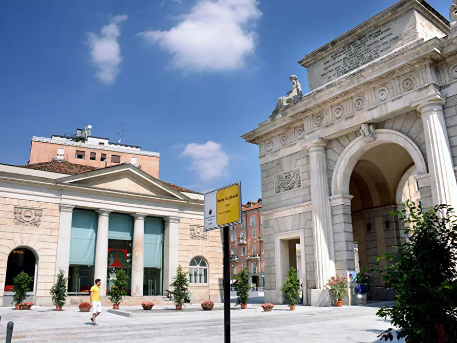 Immagine 2 di Appartamento in affitto  in Piazza XXV Aprile a Milano