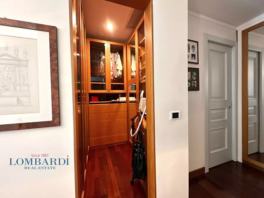 Immagine 20 di Attico in affitto  in Via Della Moscova a Milano