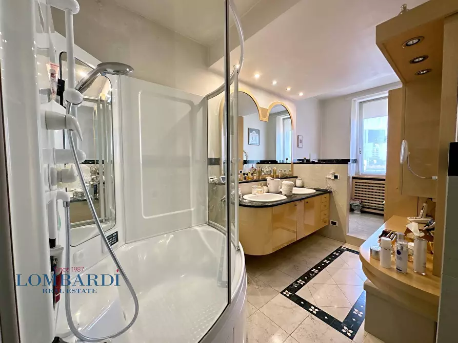 Immagine 22 di Attico in affitto  in Via Della Moscova a Milano