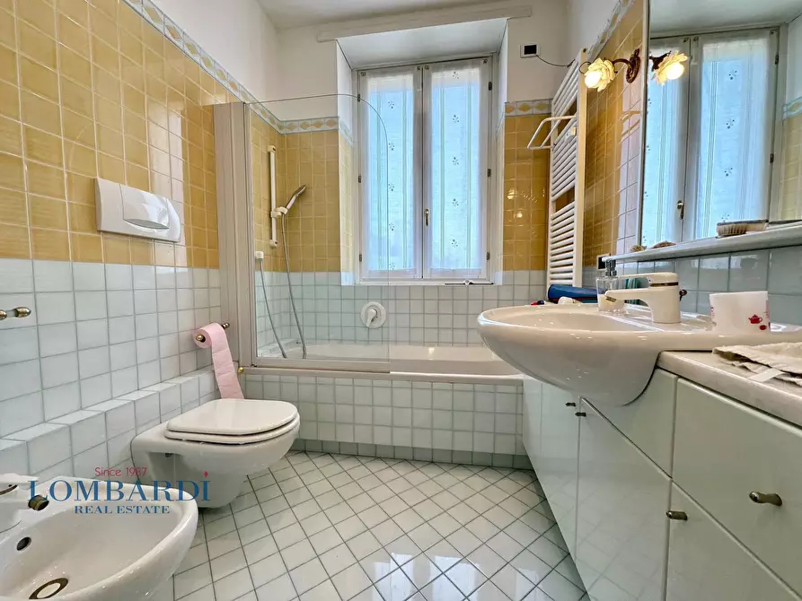 Immagine 29 di Attico in affitto  in Via Della Moscova a Milano