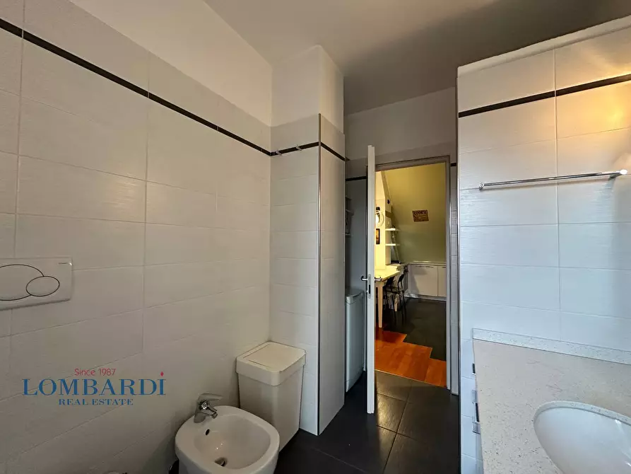 Immagine 17 di Appartamento in affitto  in Via Bonvesin De La Riva a Milano