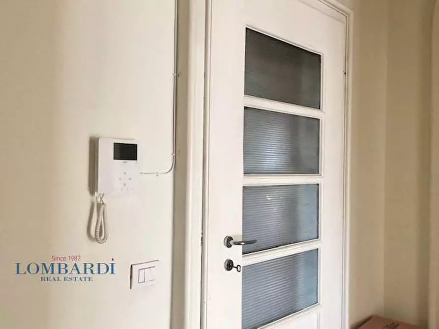 Immagine 5 di Appartamento in affitto  in Viale Regina Giovanna a Milano