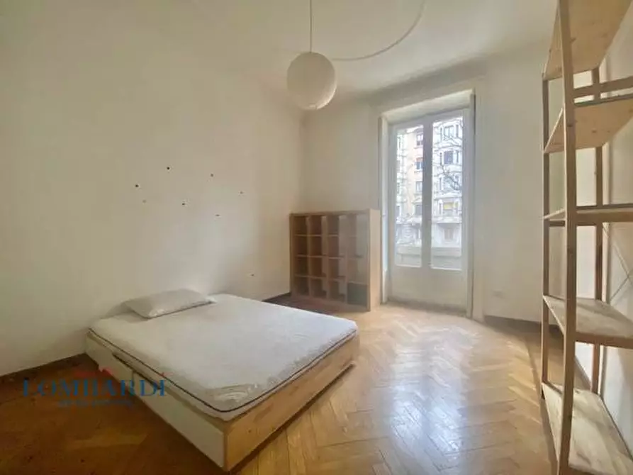Immagine 7 di Appartamento in affitto  in Viale Regina Giovanna a Milano