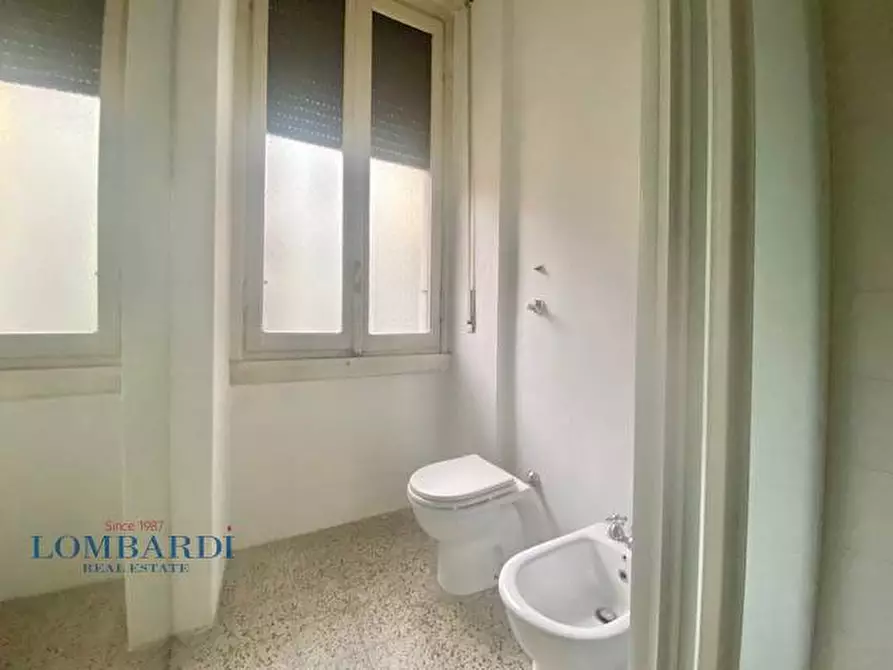 Immagine 19 di Appartamento in affitto  in Viale Regina Giovanna a Milano