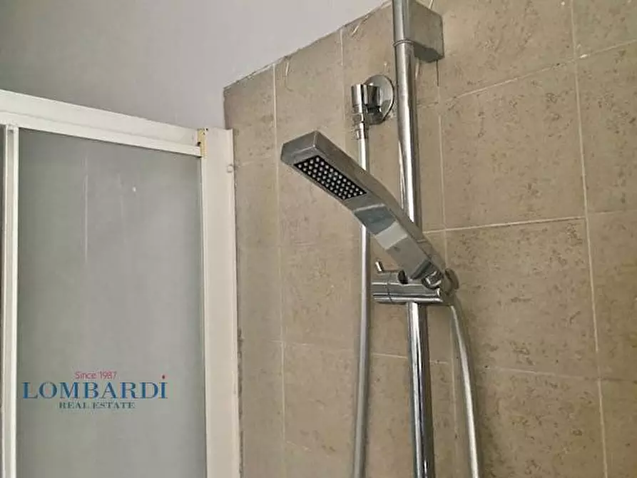 Immagine 23 di Appartamento in affitto  in Viale Regina Giovanna a Milano