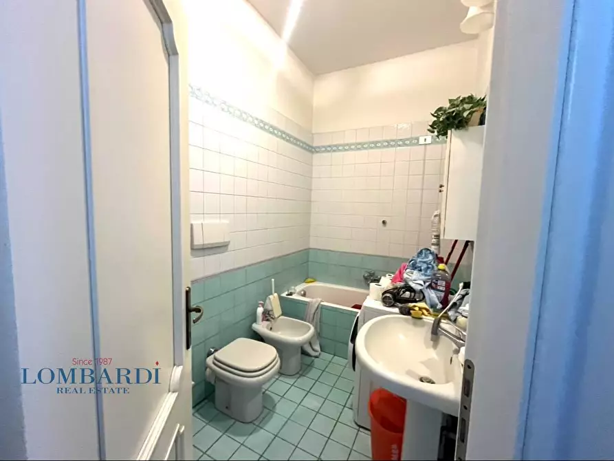 Immagine 13 di Appartamento in vendita  in Viale Francesco Crispi a Milano