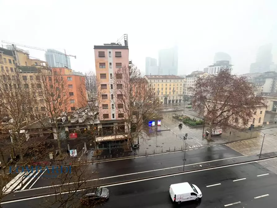 Immagine 14 di Appartamento in vendita  in Viale Francesco Crispi a Milano