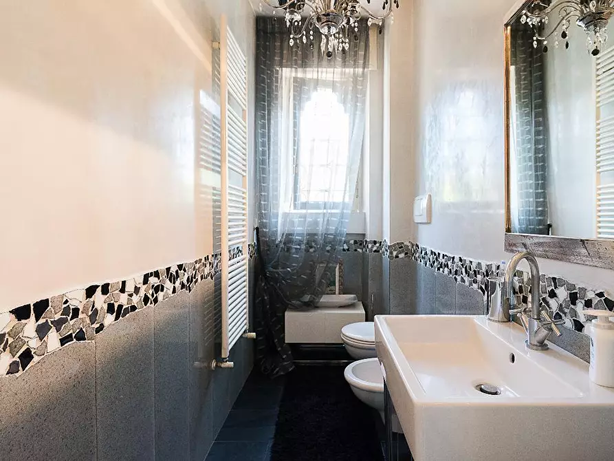 Immagine 10 di Villa in affitto  in Via Pier Fortunato Calvi a Cesano Maderno