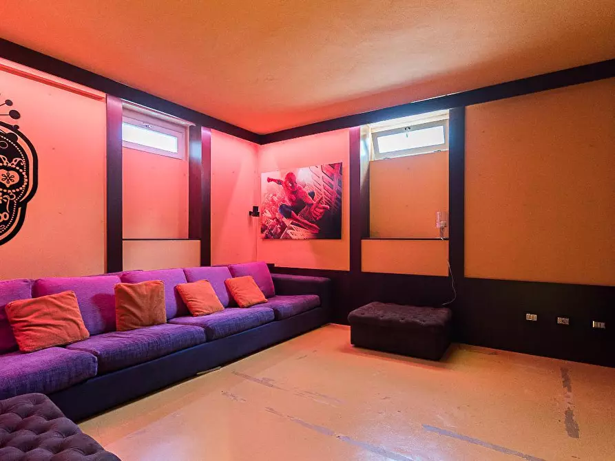 Immagine 14 di Villa in affitto  in Via Pier Fortunato Calvi a Cesano Maderno