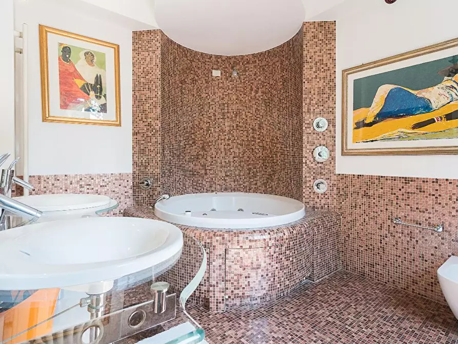 Immagine 27 di Villa in affitto  in Via Pier Fortunato Calvi a Cesano Maderno