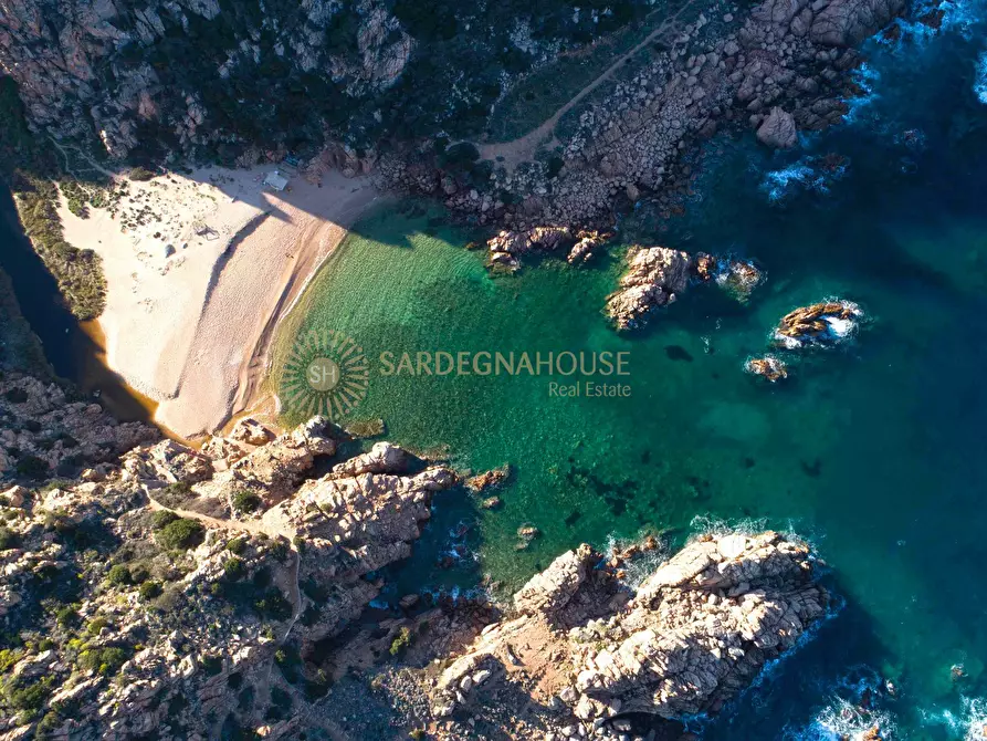 Immagine 16 di Appartamento in vendita  in Loc. Costa Paradiso a Trinità D'agultu E Vignola