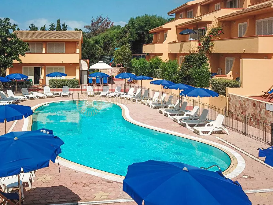 Immagine 12 di Appartamento in vendita  in Via Dettori a Badesi