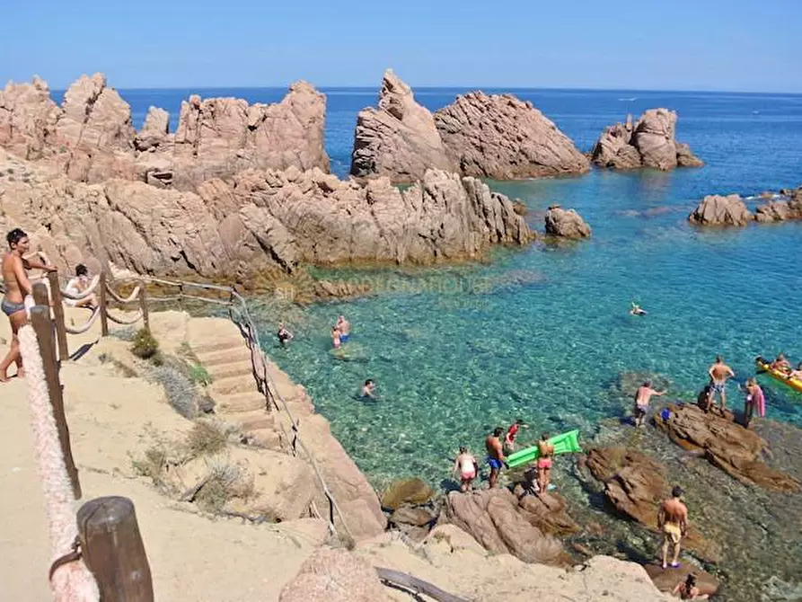 Immagine 19 di Appartamento in vendita  in Via al mare a Trinità D'agultu E Vignola