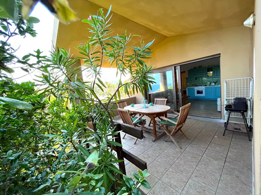 Immagine 15 di Villetta a schiera in vendita  a Trinità D'agultu E Vignola