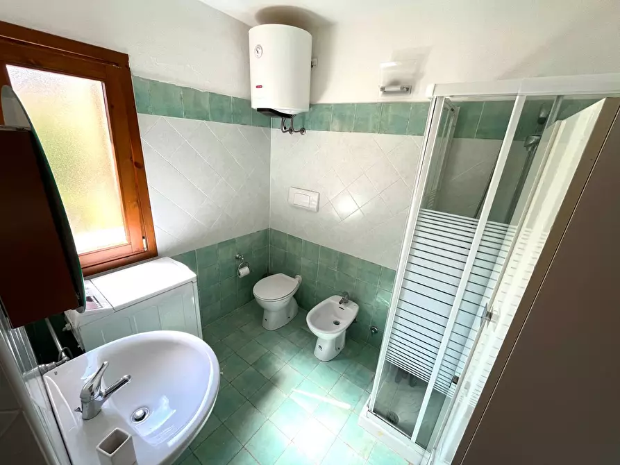 Immagine 17 di Villetta a schiera in vendita  a Trinità D'agultu E Vignola