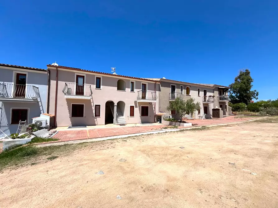 Immagine 19 di Appartamento in vendita  a Trinità D'agultu E Vignola