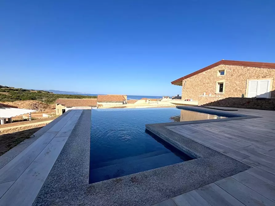 Immagine 4 di Casa bifamiliare in vendita  a Trinità D'agultu E Vignola