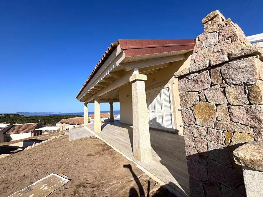 Immagine 5 di Villa in vendita  a Trinità D'agultu E Vignola