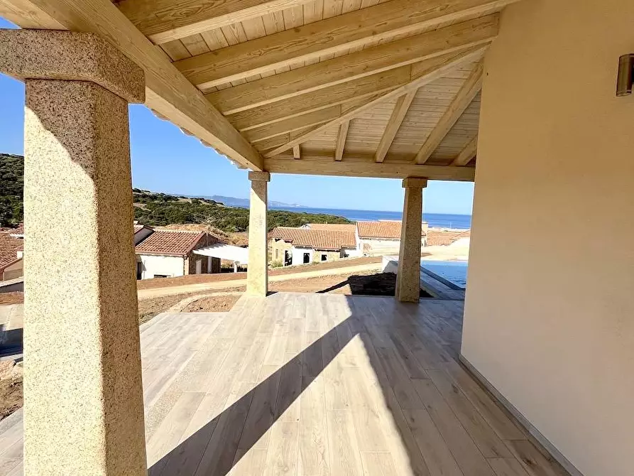 Immagine 7 di Villa in vendita  a Trinità D'agultu E Vignola