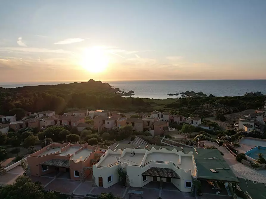 Immagine 1 di Casa indipendente in vendita  a Trinità D'agultu E Vignola