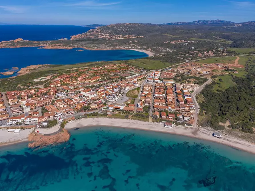 Immagine 24 di Appartamento in vendita  a Trinità D'agultu E Vignola