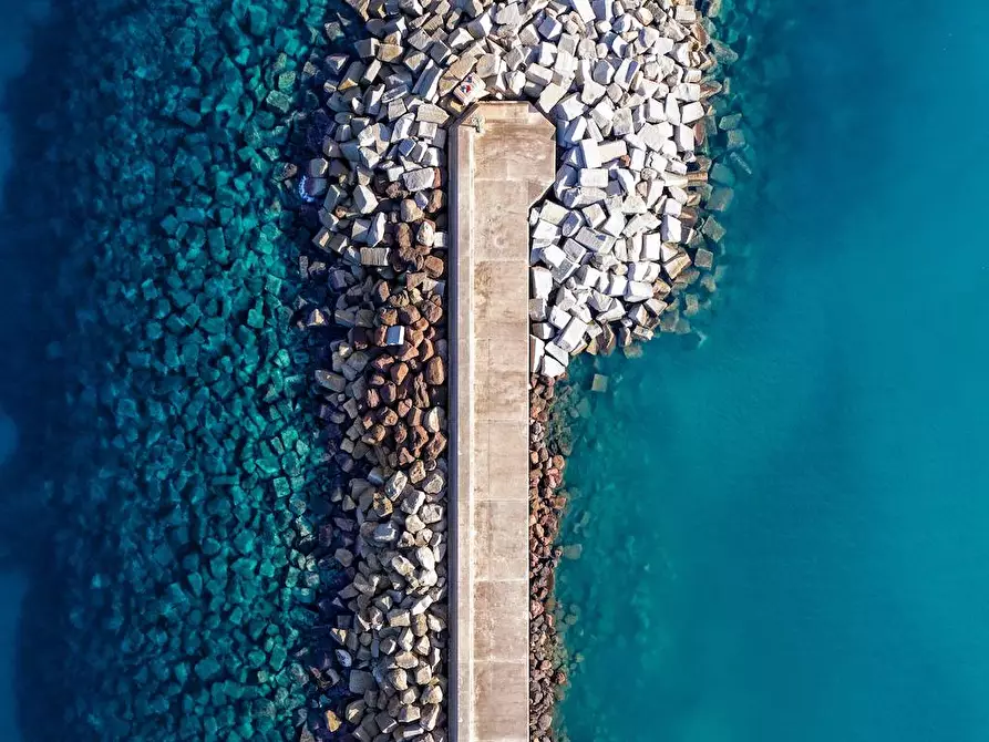 Immagine 30 di Appartamento in vendita  a Trinità D'agultu E Vignola