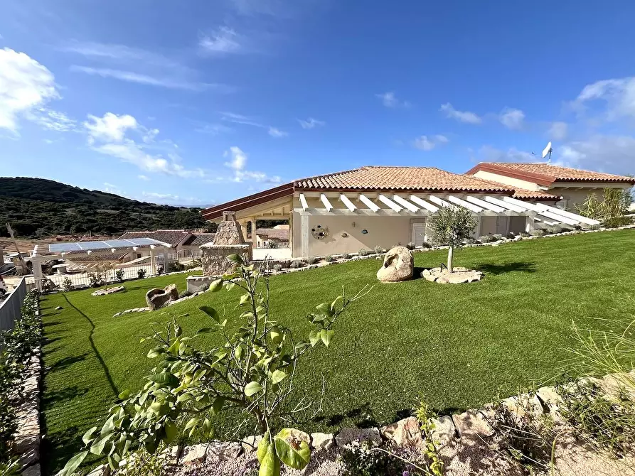 Immagine 6 di Casa bifamiliare in vendita  in Isola Rossa a Trinità D'agultu E Vignola