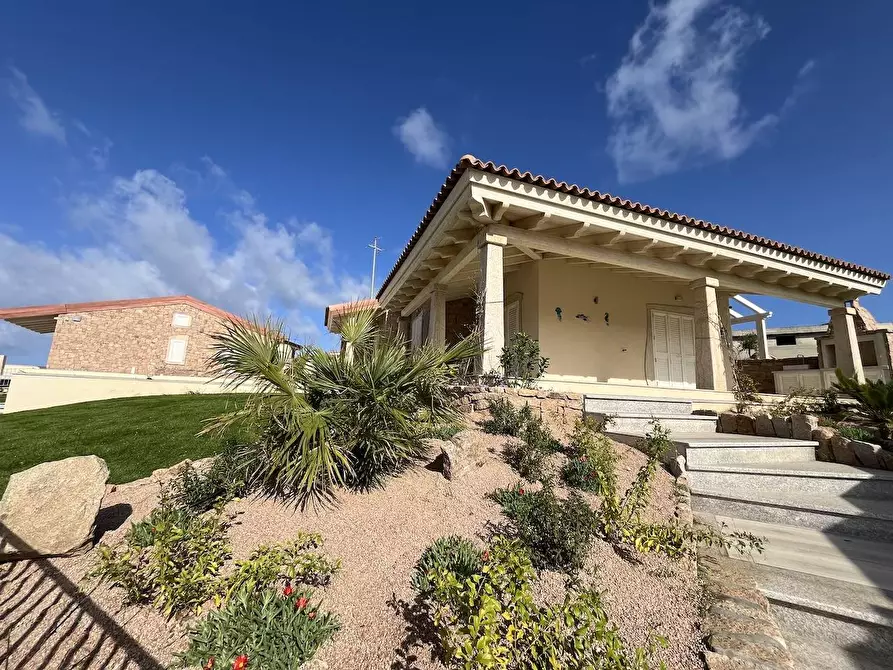 Immagine 8 di Casa bifamiliare in vendita  in Isola Rossa a Trinità D'agultu E Vignola