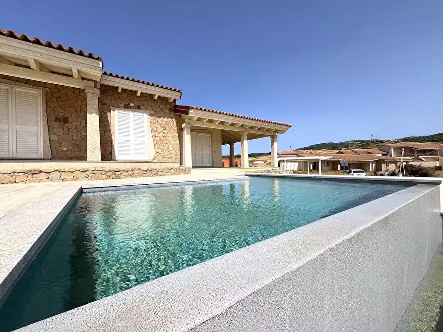 Immagine 7 di Casa bifamiliare in vendita  in Isola Rossa a Trinità D'agultu E Vignola