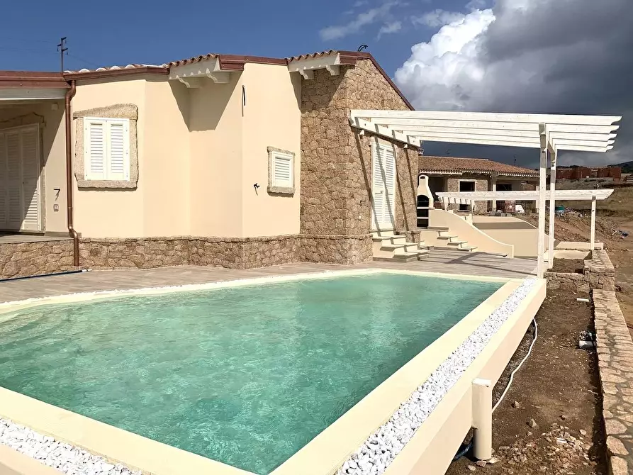 Immagine 19 di Casa bifamiliare in vendita  in Isola Rossa a Trinità D'agultu E Vignola
