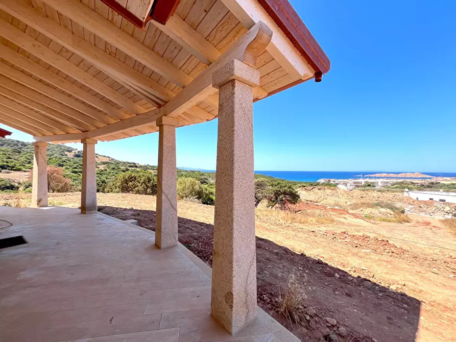 Immagine 15 di Villa in vendita  a Trinità D'agultu E Vignola