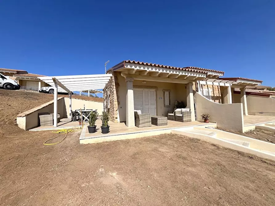 Immagine 17 di Villa in vendita  a Trinità D'agultu E Vignola