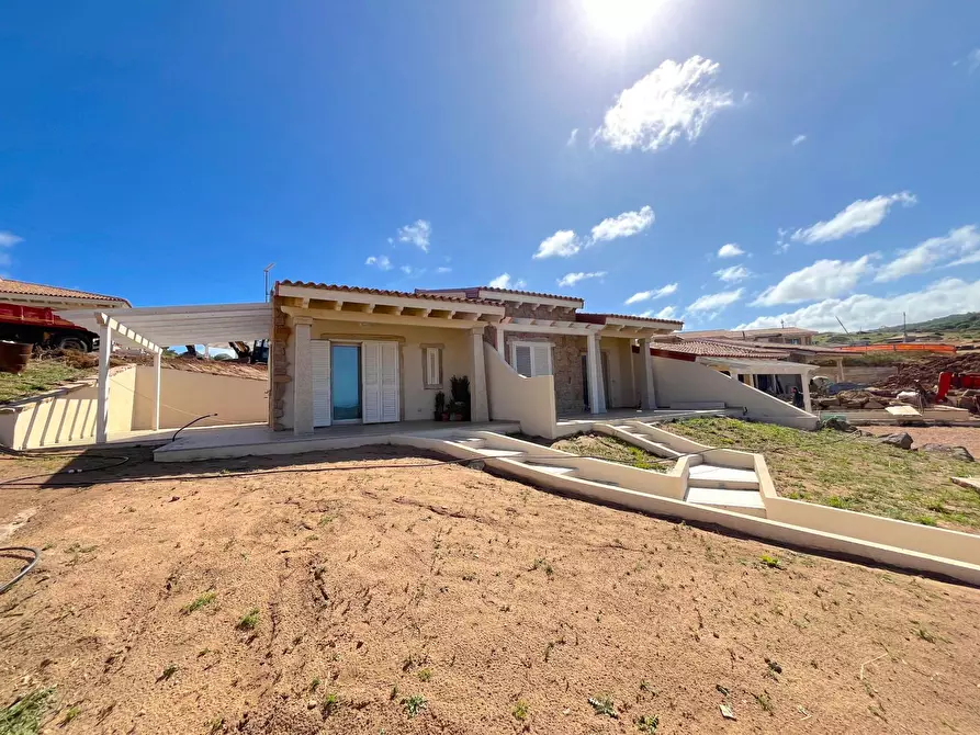 Immagine 13 di Casa bifamiliare in vendita  in Isola Rossa a Trinità D'agultu E Vignola