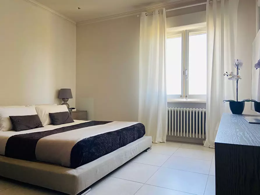 Immagine 2 di Appartamento in vendita  in via san pietro a Montemarciano