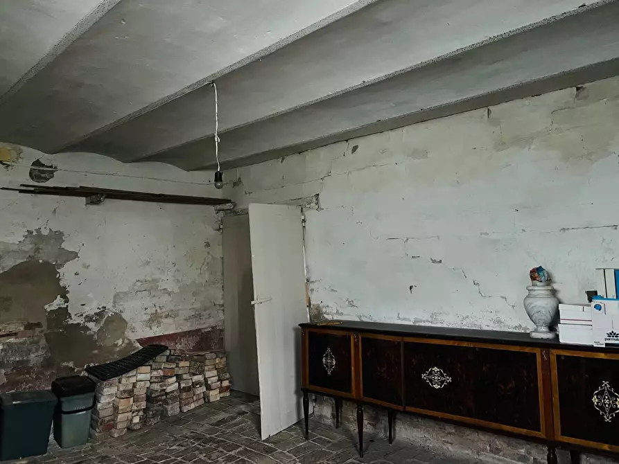 Immagine 6 di Rustico / casale in vendita  in via pozzolungo a Belvedere Ostrense