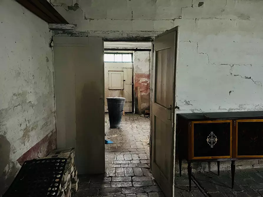 Immagine 8 di Rustico / casale in vendita  in via pozzolungo a Belvedere Ostrense