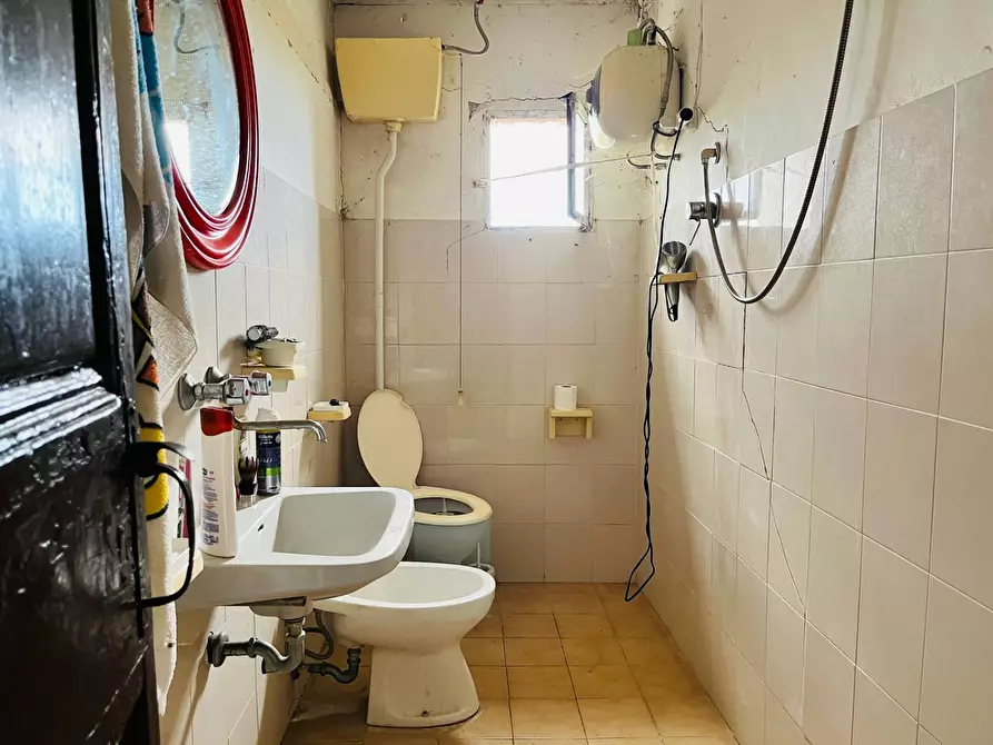 Immagine 27 di Rustico / casale in vendita  in via boccafosca a Ostra