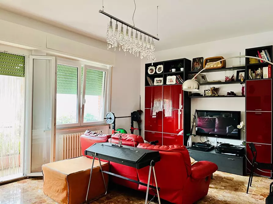 Immagine 3 di Casa bifamiliare in vendita  in via Gian Battista Vico a Senigallia