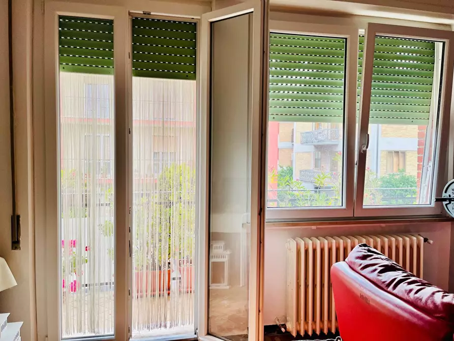 Immagine 4 di Casa bifamiliare in vendita  in via Gian Battista Vico a Senigallia